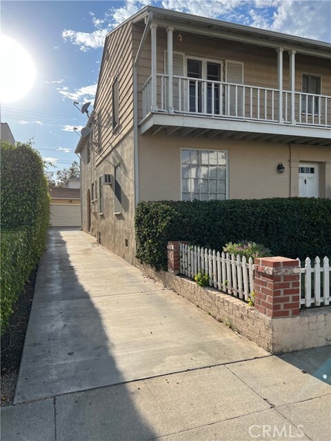 Foto del edificio - 425 S Palm Dr