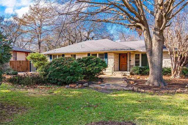 Foto del edificio - 2129 Elmwood Blvd