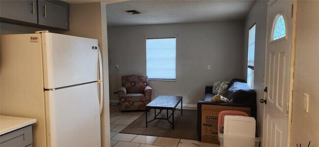 Foto del edificio - 5004 Avery Rd