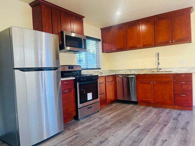 Foto del edificio - 4755 Peninsula Point Dr