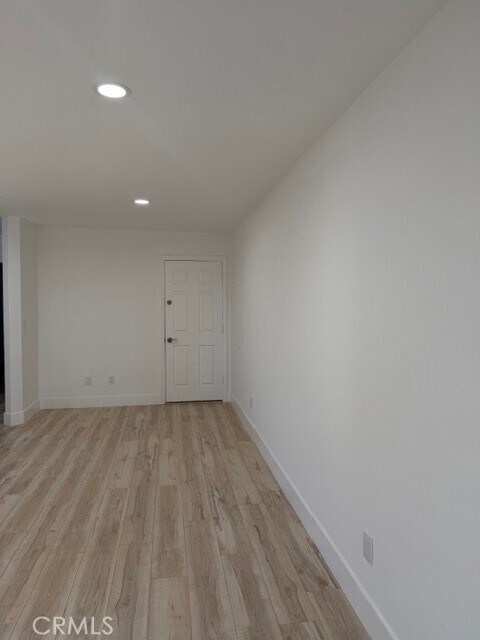 Foto del edificio - 6733 Corintia St