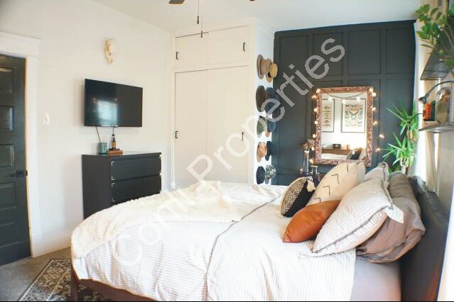 Foto del edificio - 358 Roosevelt Ave