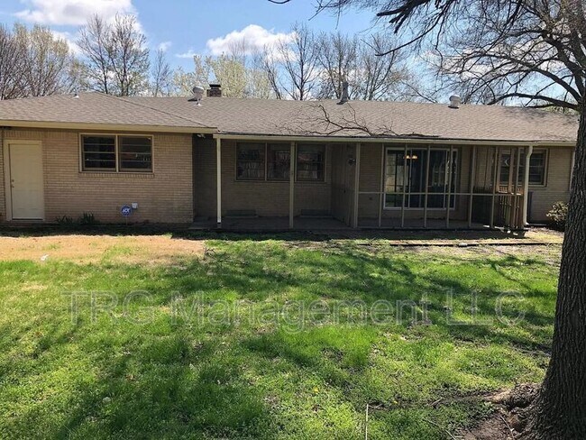 Foto del edificio - 459 S Maybelle St