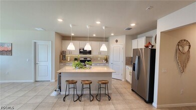 Building Photo - 10754 Marlberry Way