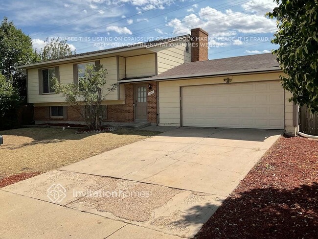Building Photo - 1849 S Salida Cir
