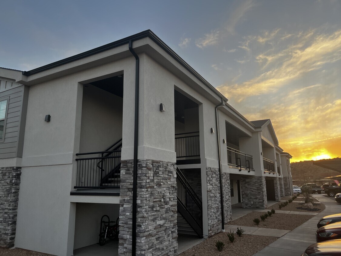 Foto principal - 6159 Winding Wy