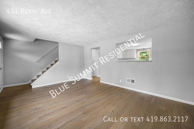 Building Photo - Charming 4 Bedroom, 2 Bath Home with Spaci...
