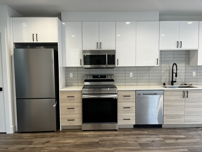 Foto del edificio - 845 Hiawatha Pl S