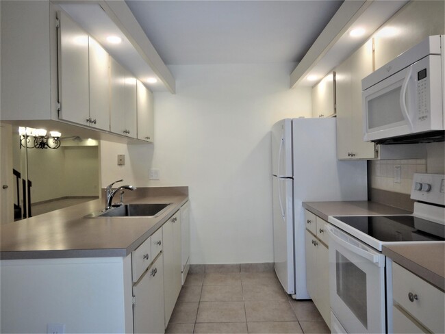 Foto del edificio - 2425 24th Ct