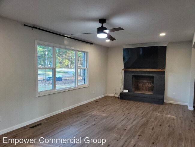 Building Photo - 3 br, 2 bath House - 2666 Niagara Carthage...