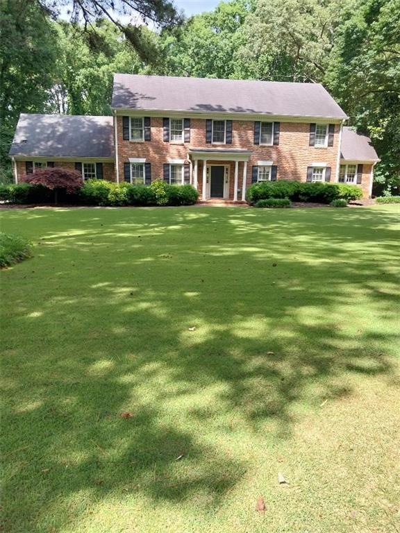 Foto principal - 6235 Riverside Dr