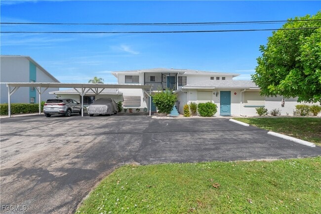 Foto del edificio - 1011 SE 40th St