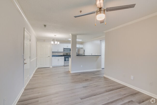 1BR, 1BA - 850SF Living/Dining Area - Fountain Brook