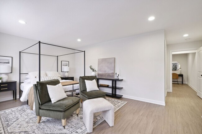 Foto del edificio - 958 Willow Pl