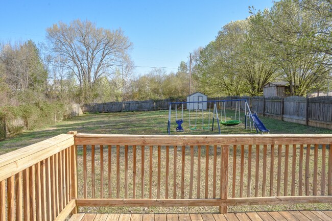 Building Photo - 3908 Silver Chalice Dr