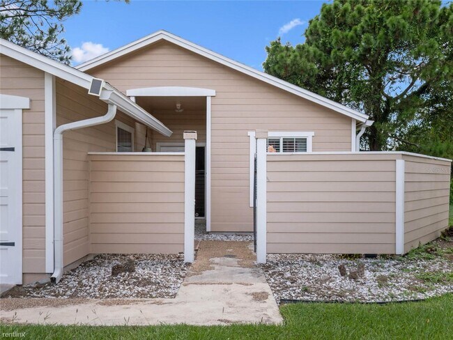 Building Photo - 3 br, 2 bath House - 718 Ashley Court