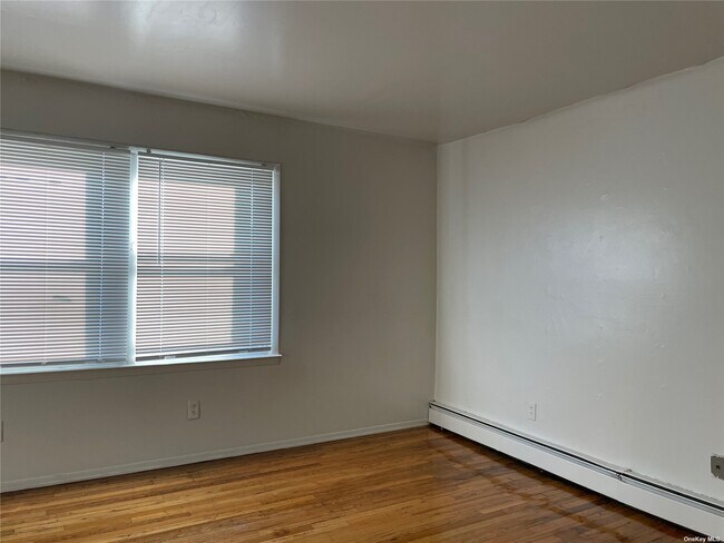 Foto del edificio - 680 Evelyn Ave