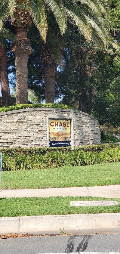 Primary Photo - 1625 Paseo Vista St