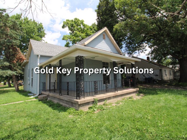 Building Photo - COMING SOON!! 3 BR 1 BA House with New Car...