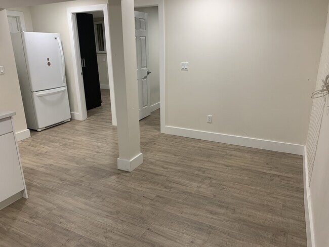 Photo du bâtiment - 4994-4207 207 St