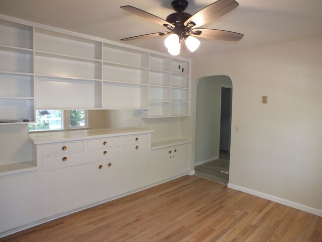 Foto del edificio - 2/1 refurbished 1372 sf Placerville home