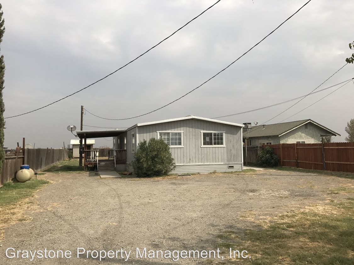 Primary Photo - 24242 Henry Miller Rd