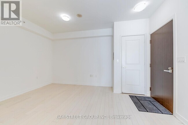 Photo du bâtiment - 1 The Esplanade