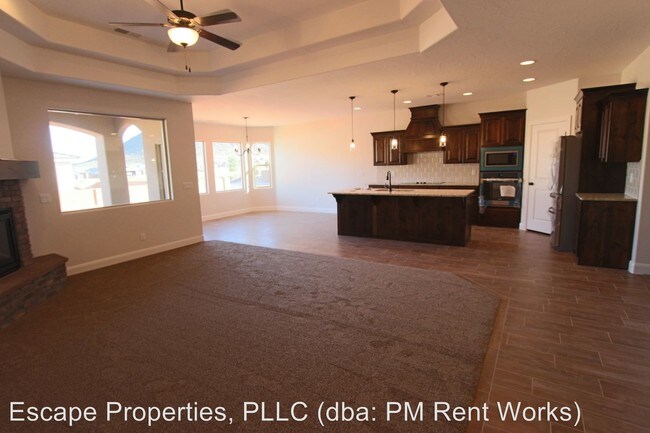 Building Photo - 4 br, 3 bath House - 3414 W. 2650 S.