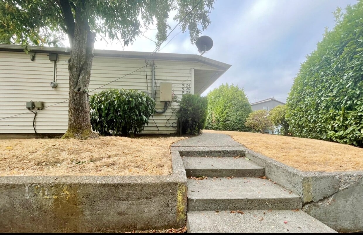 Foto principal - Newly Remodeled One Bedroom in Montavilla~...