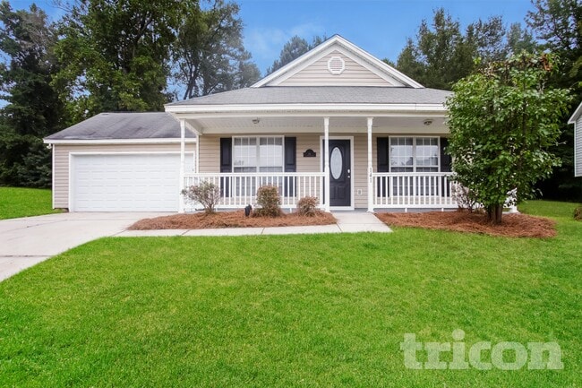 Building Photo - 141 Whixley Ln