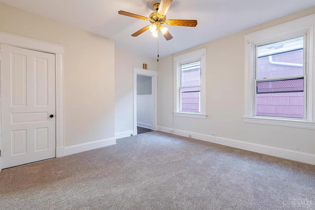 Primary Photo - 4160 Pitts Ave