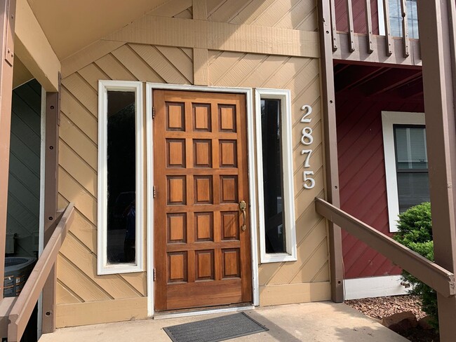 Foto del edificio - 2875 Shadow Creek Dr