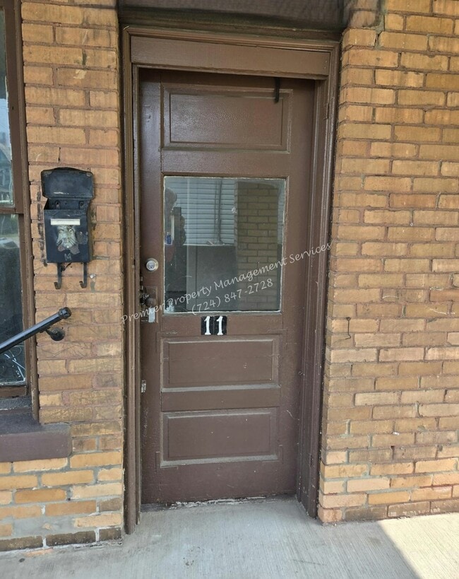 Building Photo - 331 W North St