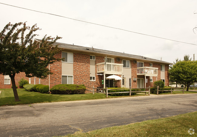 Village Place Apartments - Apartments in Fowlerville, MI | Apartments.com