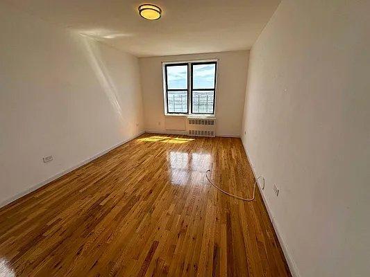 Foto del edificio - 1 bedroom in Bronx NY 10465