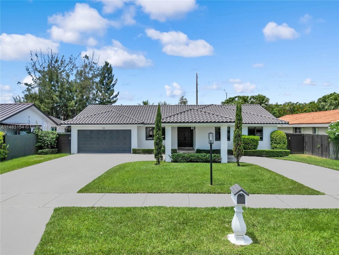 Primary Photo - 244 NW 136th Pl
