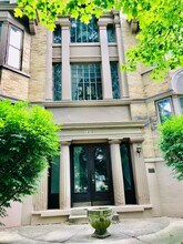 Building Photo - 1415 St James Ct