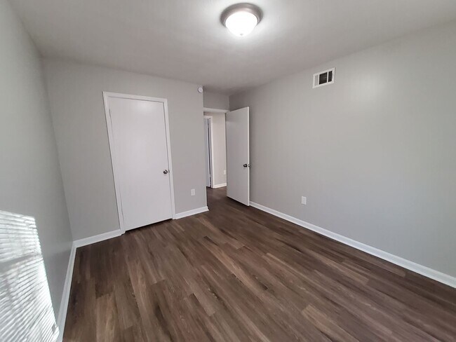 Foto del edificio - 4320 Old Allen Rd