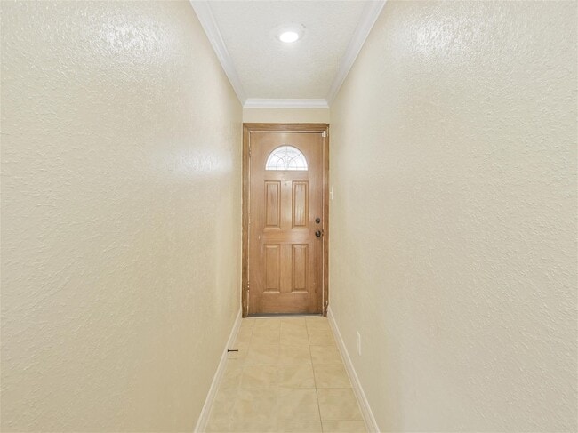 Building Photo - 2311 Lemonwood Ln