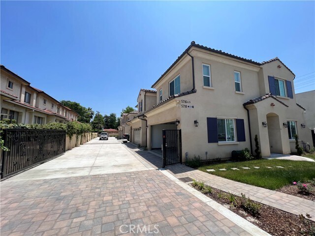 Primary Photo - 5718 Temple City Blvd