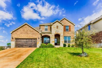 Building Photo - 807 Olive Ln
