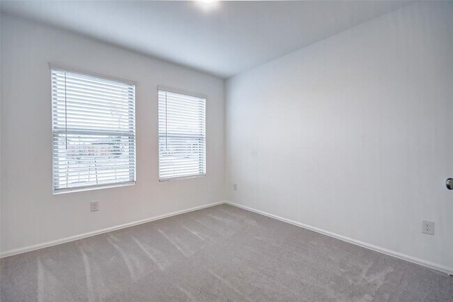 Building Photo - 4219 Aliaga Arbor Trl