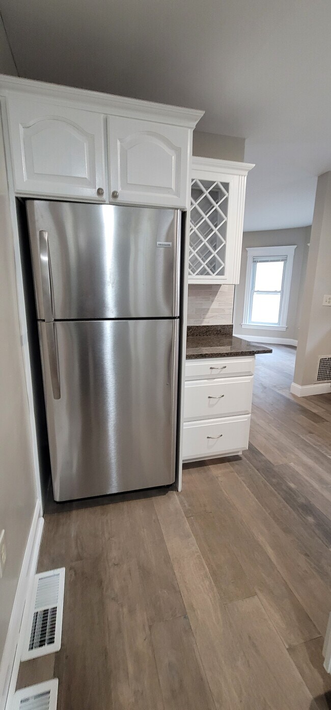 Foto del edificio - 16 Ayer Pl