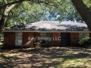 Building Photo - 5207 Connella Dr