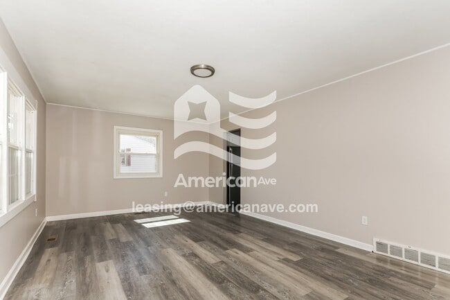 Foto del edificio - 2195 Mountview Cir
