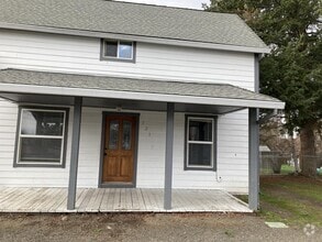 Building Photo - 121 N Shasta Ave