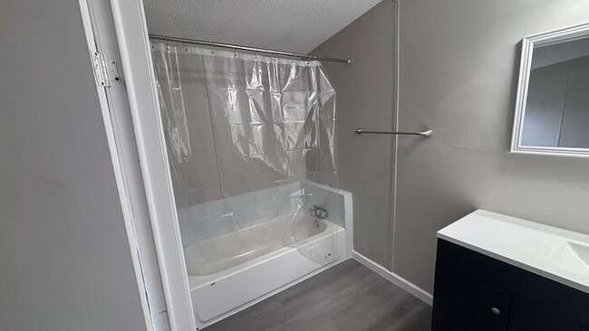 Building Photo - Newly Remodeled Home For Sale