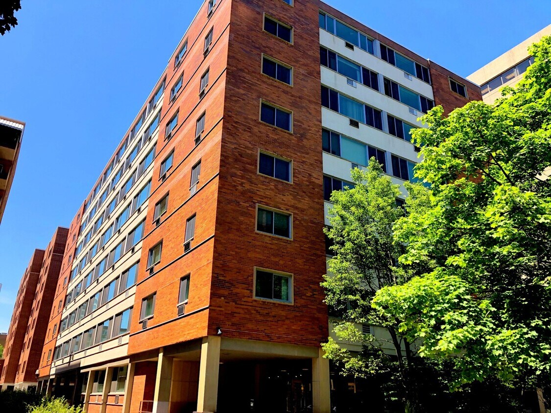 1516 Hinman Ave Unit 707, Evanston, IL 60201 Condo for Rent in