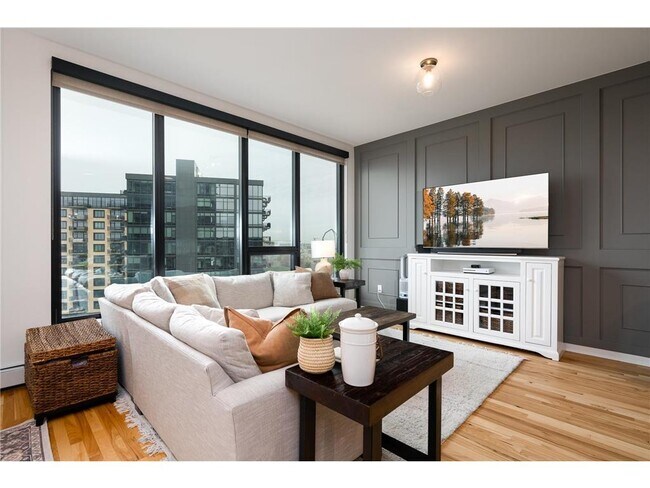 Building Photo - 1240 S 2nd St