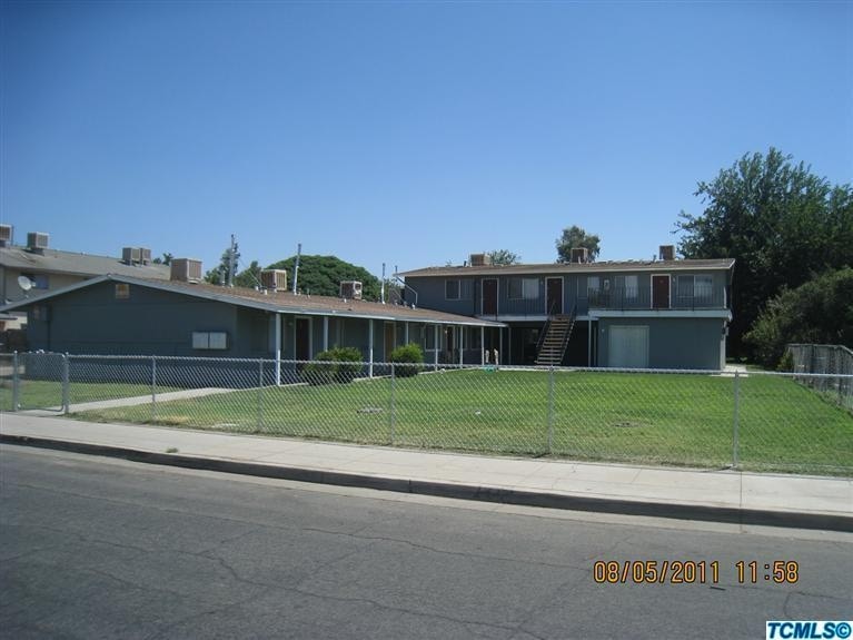 Primary Photo - 938 N A St